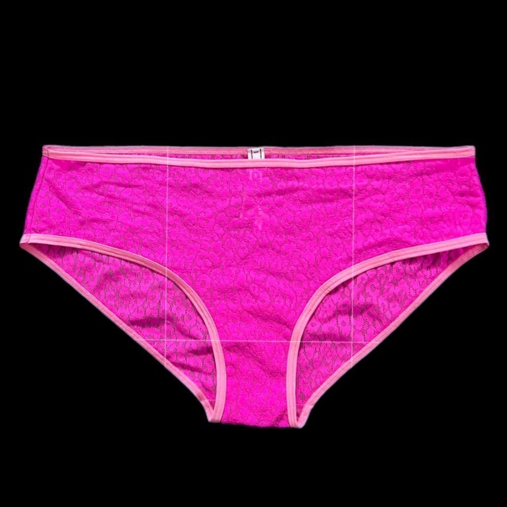 Victorias Secret low rise sexy sheer animal print Lace Hiphugger panty pink L